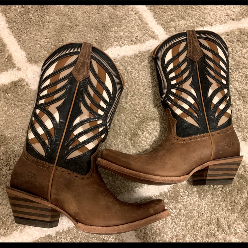 Authentic Ariat Cowboy Boots